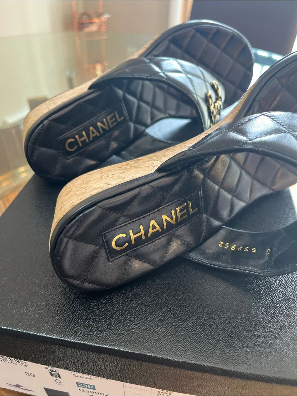 CHANEL Black Quilted Leather Thong Sandals with Gold Chain CC